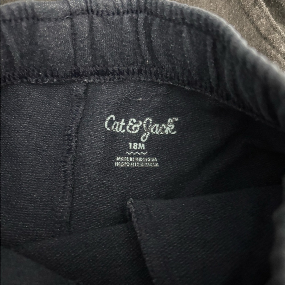 Cat & Jack toddler boys 4 pants bundle - Picture 7 of 7
